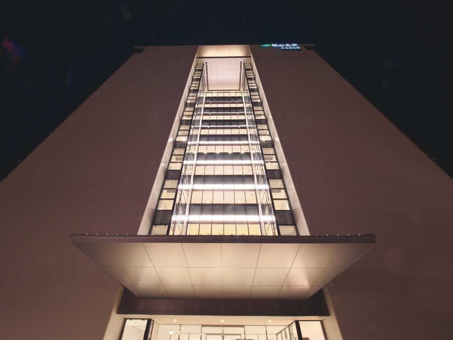 福山大学　未来創造館